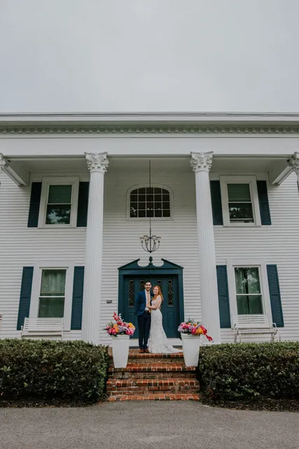 Lake View Inn Bed & Breakfast