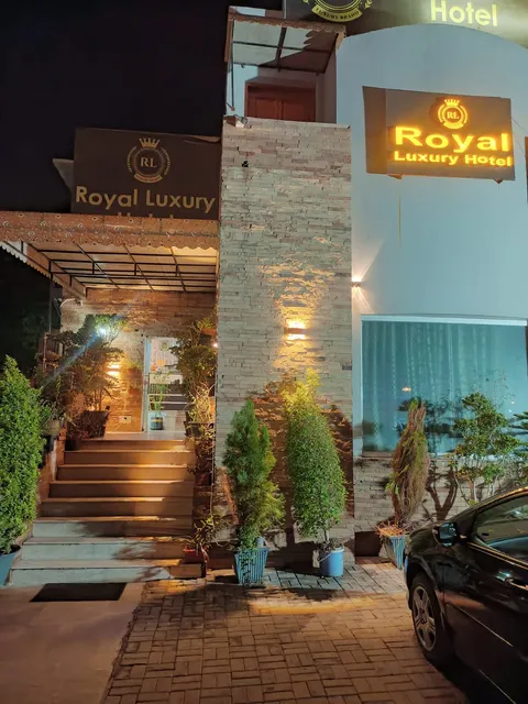 Royal Luxury Hotel