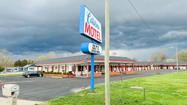 Catalina Motel