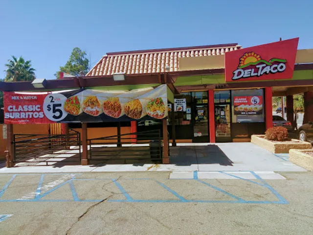 Del Taco