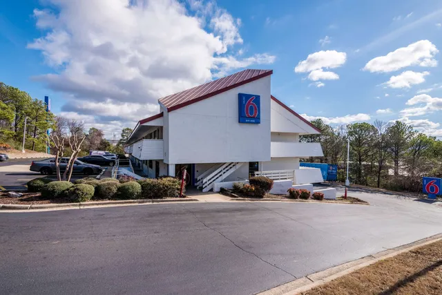 Motel 6 Birmingham, AL