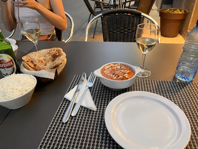 Bistro Restaurant - Menjar de l’Índia