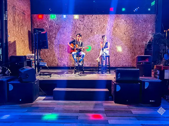 SOMUNNAN GAMJATANG /소문난 감자탕 시티점