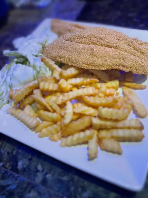 Mama Martha Wings & Seafood