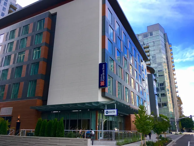 Hilton Garden Inn Seattle Bellevue Downtown