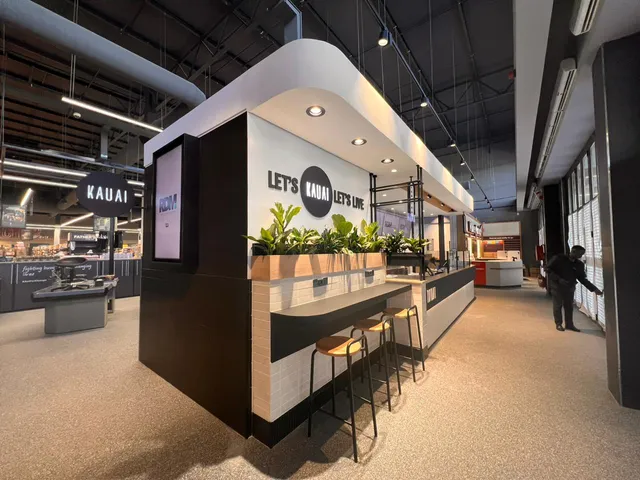 KAUAI Checkers Design Quarter