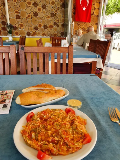 Dut Ağacı Kebap & Izgara Restaurant