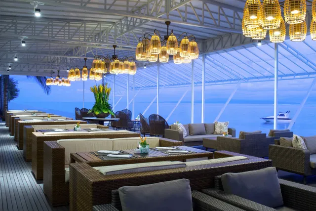 Beach Club Restaurant