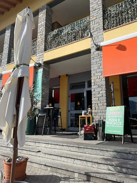 The appetizing Bar Pizza