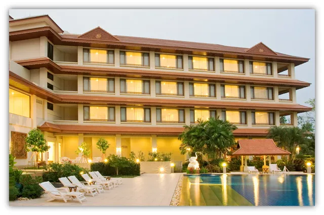 Imperial River House Resort