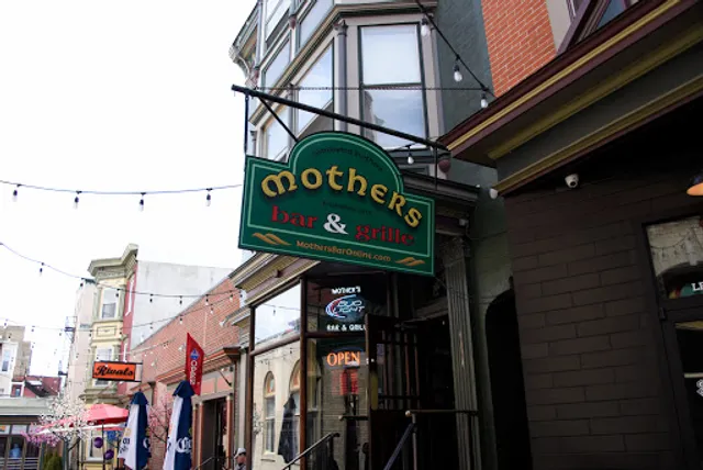 Mothers Bar & Grille