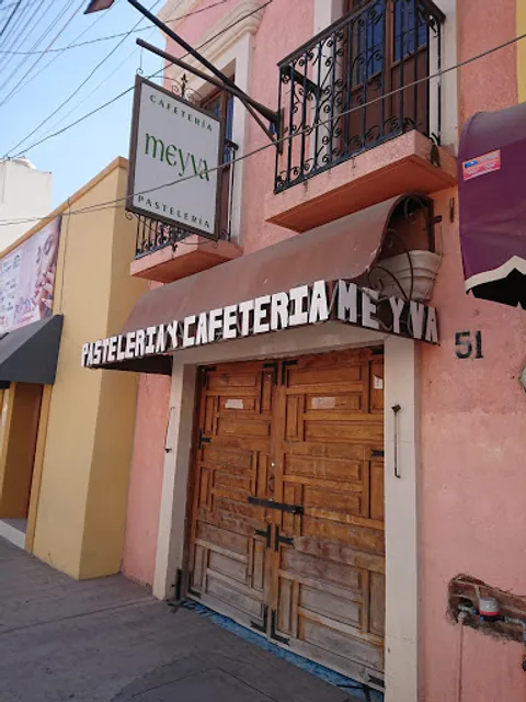 Pasteleria y cafetería Meyva