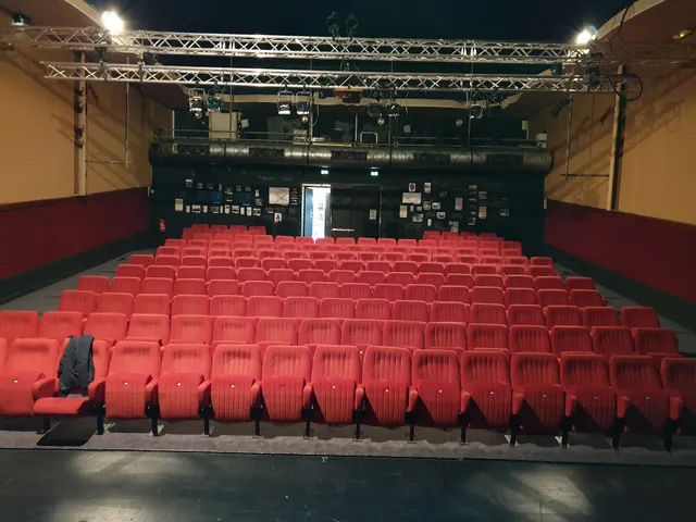 ADEC - Maison du Théâtre Amateur