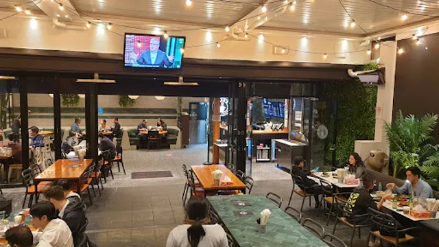 Jeans Chilli Chicken Eastwood