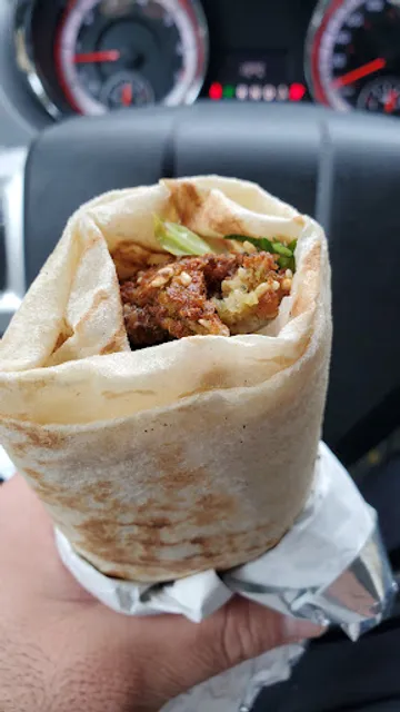 Falafel Scoop & Shawarma