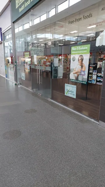 Holland & Barrett - Yardley