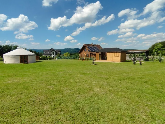 Jurta w Dębowinie - noclegi Dębowina Kłodzko - glamping - domek do wynajęcia Dębowina Kłodzko - noclegi w jurcie