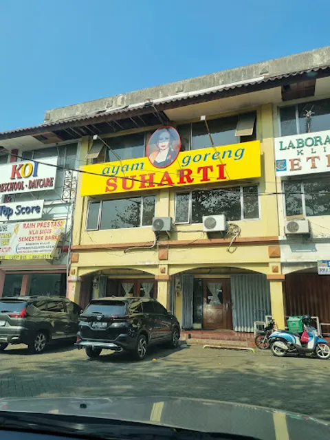 Ayam Goreng Suharti