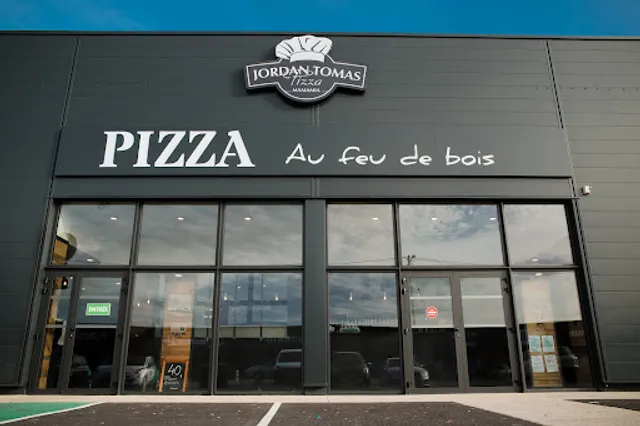 Jordan Tomas - Pizza Mamamia Montélimar