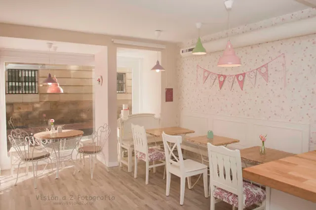 Lepic Cakes & Coffee