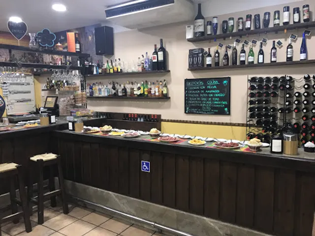 Vinoteca El Granaino