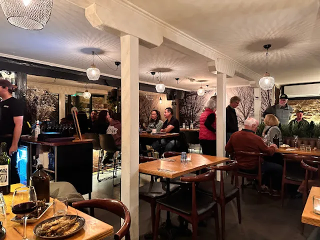 Sir Loin's Bar and Grill