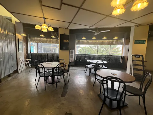 Ti Pi Wu Cafe 鐵皮屋 @ Seri Kembangan