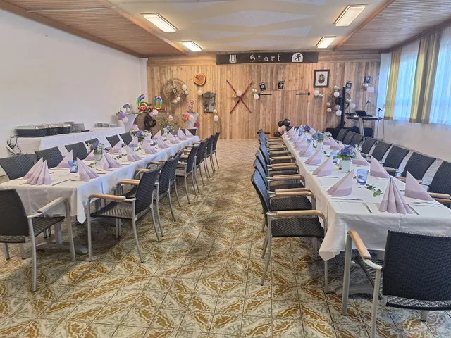 Wirtin z'Atzersdorf Gasthaus zum 4 Viertel Blick 4Viertel GmbH