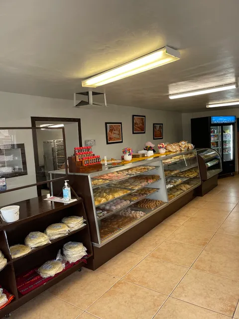 La Estrella Bakery