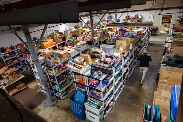 DNR Collectibles LLC