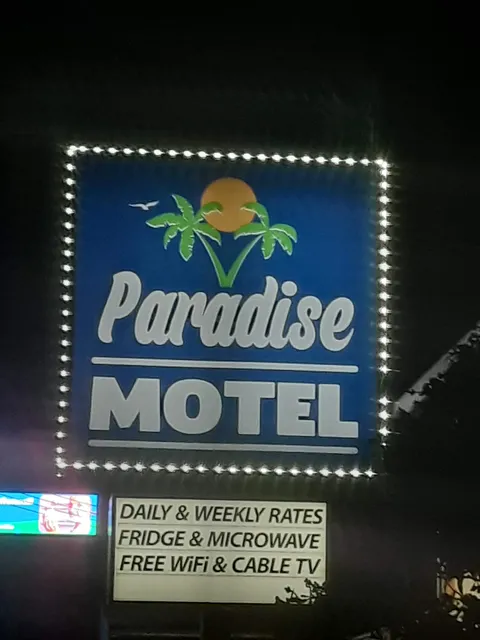 Paradise Motel