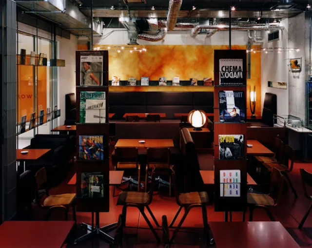 café & books bibliothèque Osaka Umeda