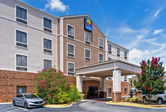 Comfort Inn & Suites Augusta West Near Fort Gordon