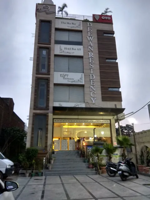 Hotel Deewan Residency