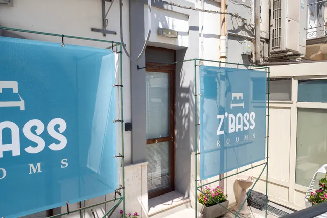 Bed and breakfast Z'Bass rooms | b&b Termoli