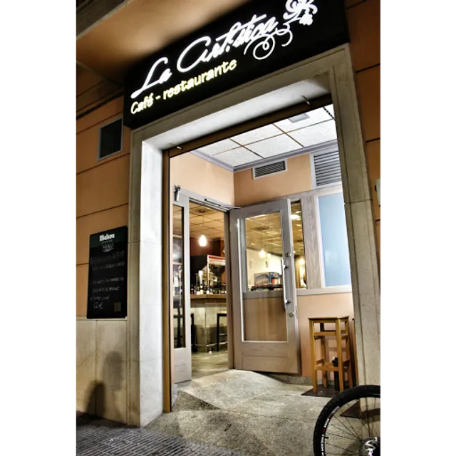 CAFE/RESTAURANTE LA ARTÍSTICA