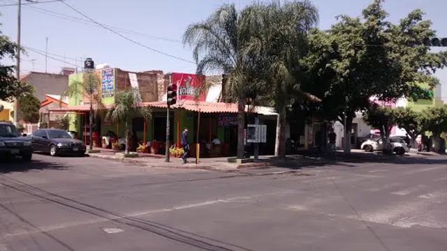 Mariscos El Cocodrilo Fidel Velázquez