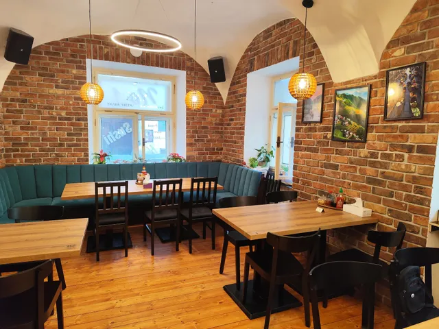 NO.1 -Litoměřice- Pravá Vietnamská Restaurace .