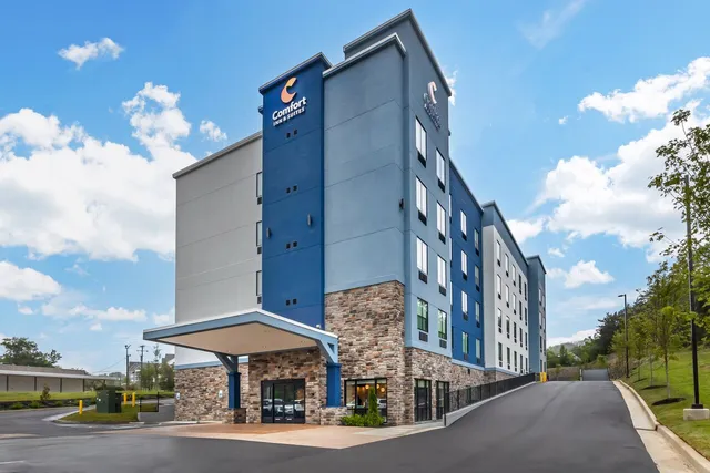 Comfort Inn & Suites Nashville - Bellevue Area