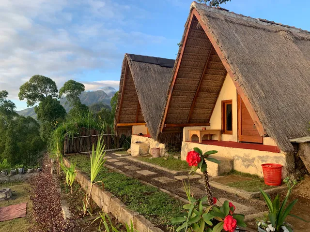 Alengkong Double View