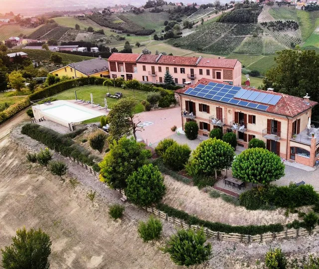 Alta Villa The Countryhouse Luxury Boutique B&B Relais di Charme Langhe & Monferrato