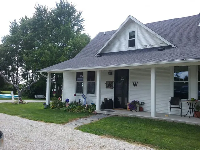 Aunt Ariels Bed and Breakfast