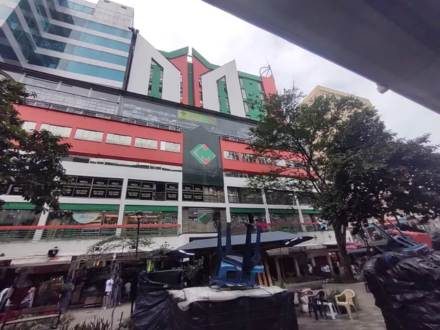 Centro Comercial Los Marinillos