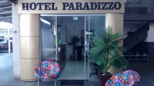 Hotel Paradizzo