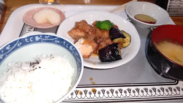 Ｄｉｎｉｎｇ だんだん