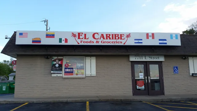 El Caribe Grocery Store