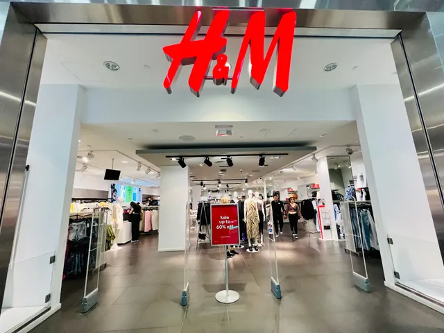 H&M