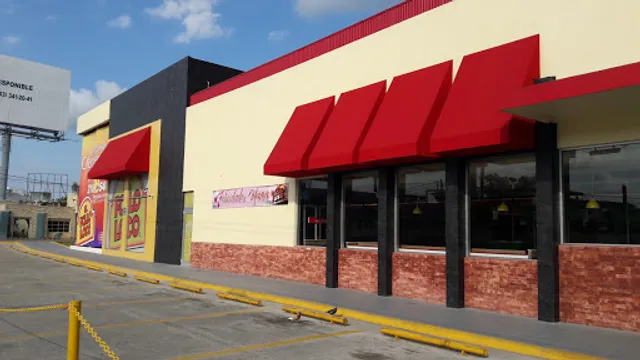 El Pollo Loco, sucursal Tampico Universidad