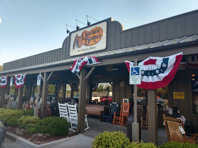 Cracker Barrel Old Country Store