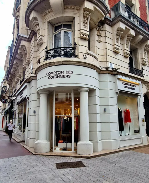 Comptoir des Cotonniers & Princesse tam tam